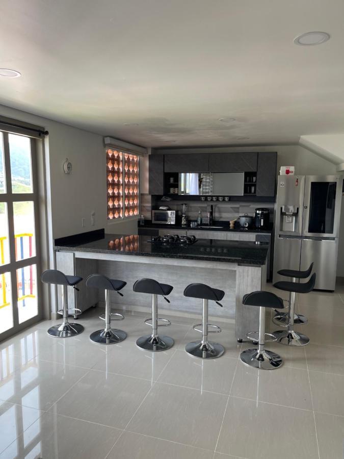 Apartamento De Lujo Apartment Guatape Luaran gambar